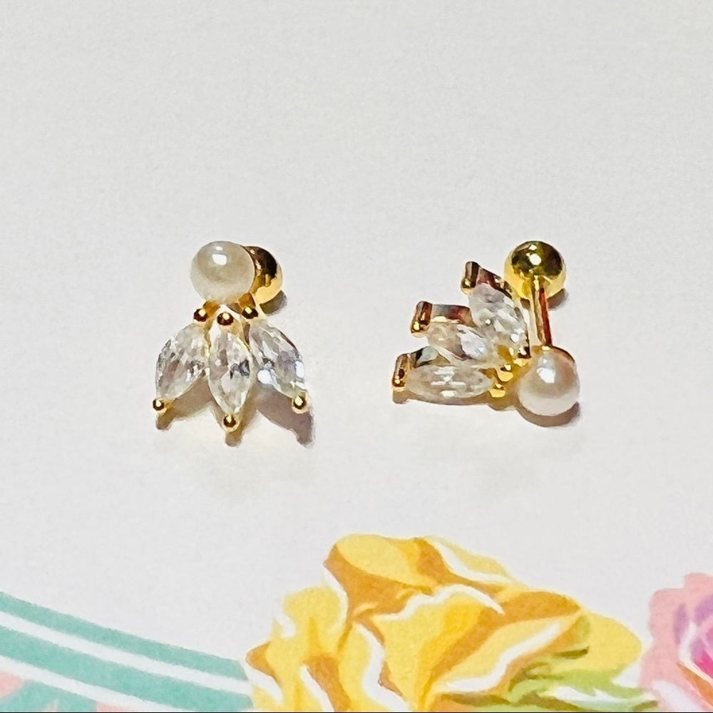Birdie Pearl Marquise Clear Crystal CZ 18k Gold Plated S925 Pierced Earring 1pc - Picture 9 of 9